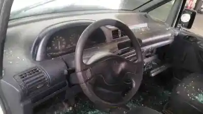 Здавання транспортного засобу peugeot expert combi standard року 1998 потужний dhx Здавання транспортного засобу peugeot expert combi standard року 1998 потужний dhx