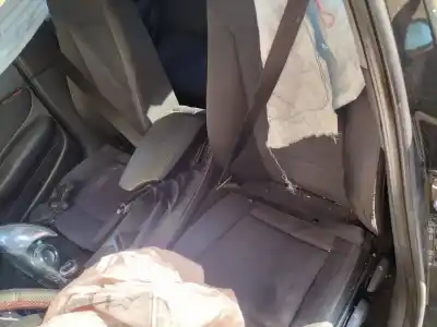 Veículo de Sucata bmw serie 1 berlina (e81/e87) 118d do ano 2008 alimentado n47d20a