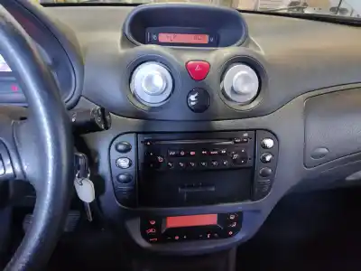 Scrapping Vehicle citroen c3 8hx of the year 2003 powered 8hx