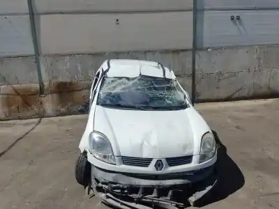 Véhicule à la ferraille RENAULT KANGOO I (F/KC0)  de l'année 2004 alimenté 