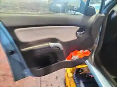 Veículo de Sucata citroen c3 pluriel 1.4 do ano 2005 alimentado kfv