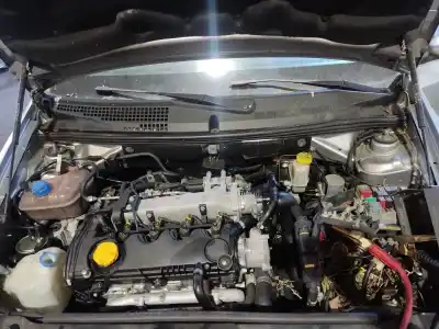 Sloopvoertuig fiat stilo (192) . van het jaar 2006 aangedreven 