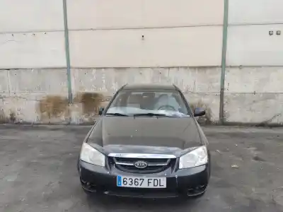 Veicolo di demolizione KIA CERATO 1.5 CRDi dell'anno 2006 alimentato D4FA