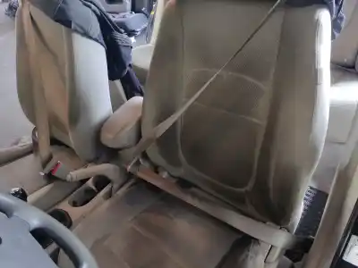 Veicolo di demolizione kia cerato 1.5 crdi dell'anno 2006 alimentato d4fa