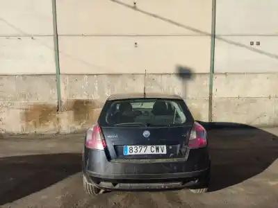 Здавання транспортного засобу fiat stilo (192) . року 2004 потужний 