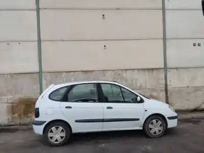 Sloopvoertuig renault megane i scenic (ja0) 1.6 van het jaar 1996 aangedreven f9q732