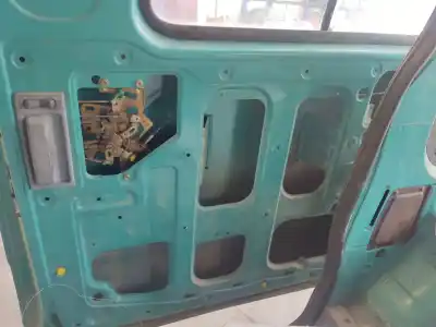 Sloopvoertuig nissan vanette cargo (hc23) * van het jaar 1995 aangedreven 