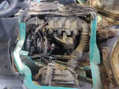 Sloopvoertuig nissan vanette cargo (hc23) * van het jaar 1995 aangedreven 