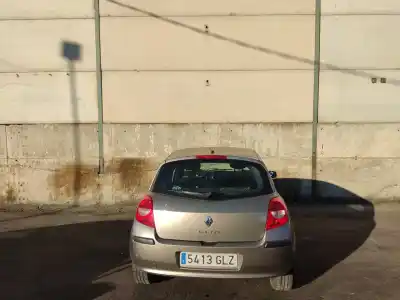 Здавання транспортного засобу renault clio iii (br0/1, cr0/1) 1.5 dci (br17 cr17) року 2009 потужний 