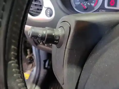 Здавання транспортного засобу renault clio iii (br0/1, cr0/1) 1.5 dci (br17 cr17) року 2009 потужний 
