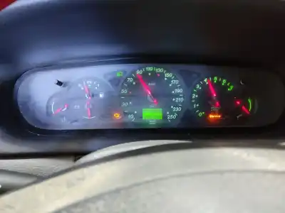 Verschrottungsfahrzeug citroen c5 berlina fastback des jahres 2003 angetrieben 