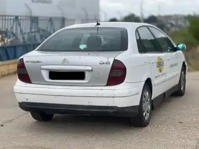 Veículo de Sucata citroen c5 berlina 2.0 hdi sx do ano 2002 alimentado rhz