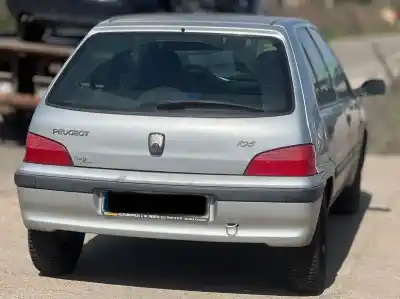 Veículo de Sucata peugeot 106 (s2) max d do ano 2002 alimentado vjx