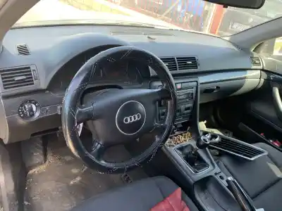 Здавання транспортного засобу audi a4 b6 (8e2) 1.9 tdi року 2001 потужний awx
