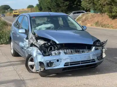 Veículo de Sucata ford focus berlina (cap) trend do ano 2005 alimentado hxda