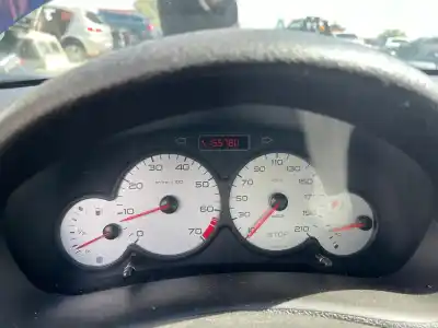 Scrapping Vehicle peugeot 206 berlina 1.4i 75 x-line of the year 2003 powered kfw