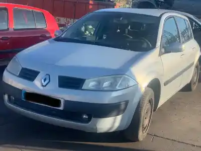 Scrapping Vehicle renault megane ii berlina 5p authentique 82 cv / 60 kw of the year 2003 powered k9kd7