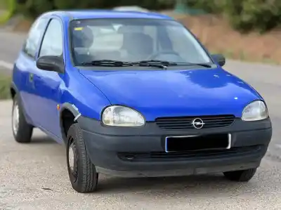 Veículo de Sucata opel corsa b base do ano 1997 alimentado x12sz