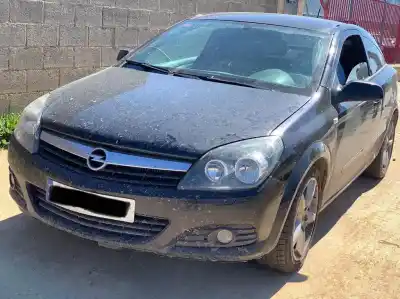 Здавання транспортного засобу opel astra gtc cosmo року 2006 потужний z17dth