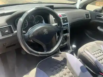 Veicolo di demolizione peugeot 307 (s1) xr dell'anno 2004 alimentato nfu