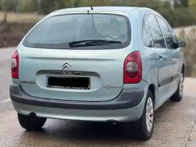 Véhicule à la ferraille citroen xsara picasso (n68) 2.0 hdi de l'année 2003 alimenté rhydw10td
