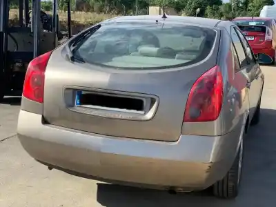 Véhicule à la ferraille nissan primera berlina (p12) acenta de l'année 2004 alimenté 