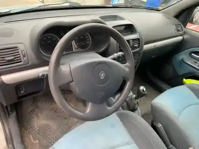 Scrapping Vehicle renault                                            clio ii fase ii (b/cb0)                                                                                                                                                                                                                                    authentique                                                                                                                                                                                                                                                of the year 2001 powered k9k702
