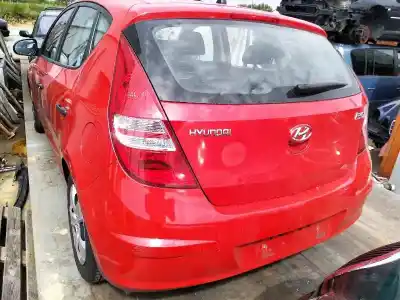 Veículo de Sucata hyundai i30 classic do ano 2001 alimentado g4fa