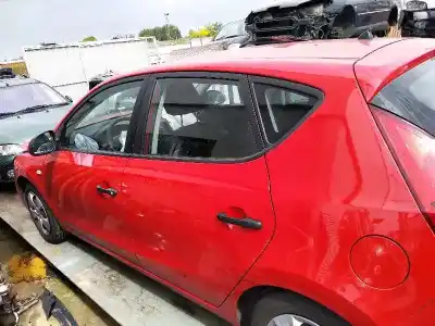 Veículo de Sucata hyundai i30 classic do ano 2001 alimentado g4fa