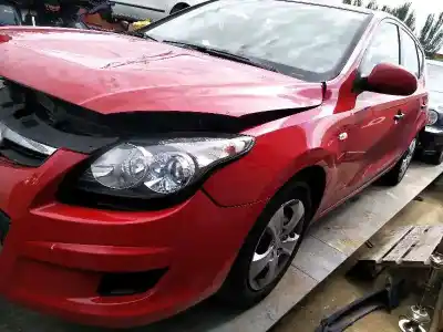 Veículo de Sucata hyundai i30 classic do ano 2001 alimentado g4fa