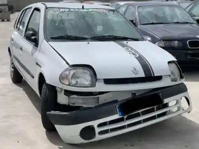 Утилизация автомобиля renault clio ii fase i (b/cbo) 1.2 года 2000 питание d7fd7