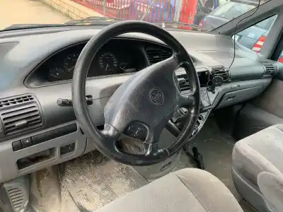 Veículo de Sucata lancia zeta 2.0 jtd ls (5 asientos) do ano 2001 alimentado rhw