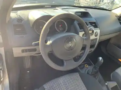 Scrapping Vehicle renault                                            megane ii berlina 5p                                                                                                                                                                                                                                       dynamique                                                                                                                                                                                                                                                  of the year 2003 powered k4mt6