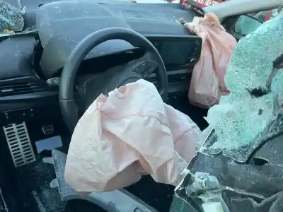 Veículo de Sucata hyundai bayon klass 2wd 84 cv / 62 kw do ano 2023 alimentado g4lf