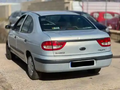 Scrapping Vehicle renault megane i scenic (ja0) 1.6 16v kaleido 107 cv / 79 kw of the year 2001 powered k4ma7