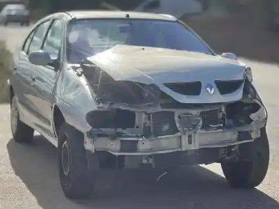 Scrapping Vehicle renault megane i scenic (ja0) 1.6 16v kaleido 107 cv / 79 kw of the year 2001 powered k4ma7