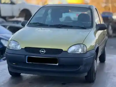 Veículo de Sucata opel corsa b base do ano 1997 alimentado x12sz