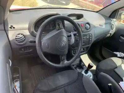 Veículo de Sucata citroen c2 vtr do ano 2003 alimentado kfv