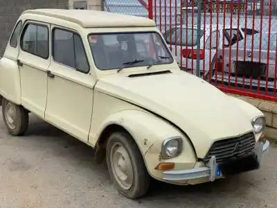 Veicolo di demolizione citroen dyane dyane 6 dell'anno 1979 alimentato m28 explosion