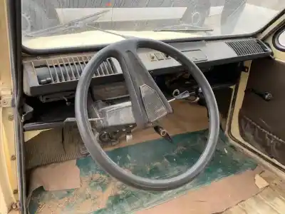 Veicolo di demolizione citroen dyane dyane 6 dell'anno 1979 alimentato m28 explosion