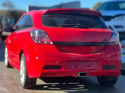 Veículo de Sucata opel astra gtc sport do ano 2006 alimentado z20lel