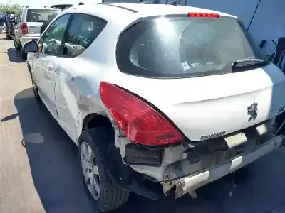 Veicolo di demolizione peugeot 308 sw sport dell'anno 2001 alimentato 9hx