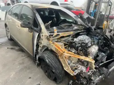 Scrapping Vehicle citroen c4 berlina collection of the year 2006 powered 9hydv6ted4