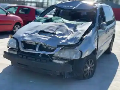 Sloopvoertuig KIA CARNIVAL II (GQ) 2.9 CRDI van het jaar 2005 aangedreven J3