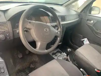Veicolo di demolizione opel                                               meriva                                                                                                                                                                                                                                                     cosmo                                                                                                                                                                                                                                                      dell'anno 2005 alimentato z17dth