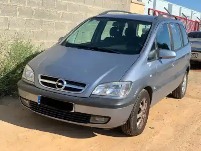 Veicolo di demolizione opel zafira a elegance dell'anno 2003 alimentato y22dtr