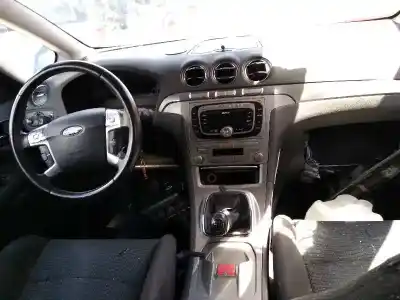 Véhicule à la ferraille ford s-max (ca1) titanium (03.2010->) 140 cv / 103 kw de l'année 2001 alimenté 