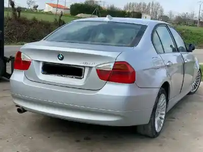 Veículo de Sucata bmw serie 3 berlina (e90) 320i do ano 2006 alimentado n46b20bg