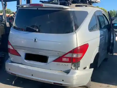 Здавання транспортного засобу ssangyong rodius xdi року 2008 потужний d27dt