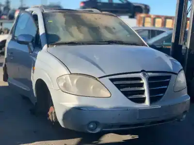 Здавання транспортного засобу ssangyong rodius xdi року 2008 потужний d27dt